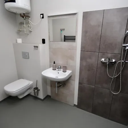 Flight Park Javorovy Hostel *